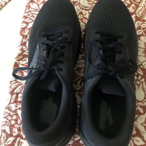 Brooks Men's Dark Gray Athletic Shoes